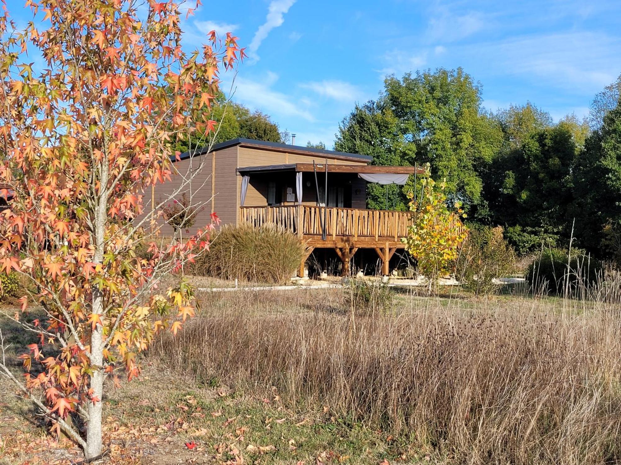 Les Chalets Du Moulin De Valade Condat-sur-Trincou エクステリア 写真